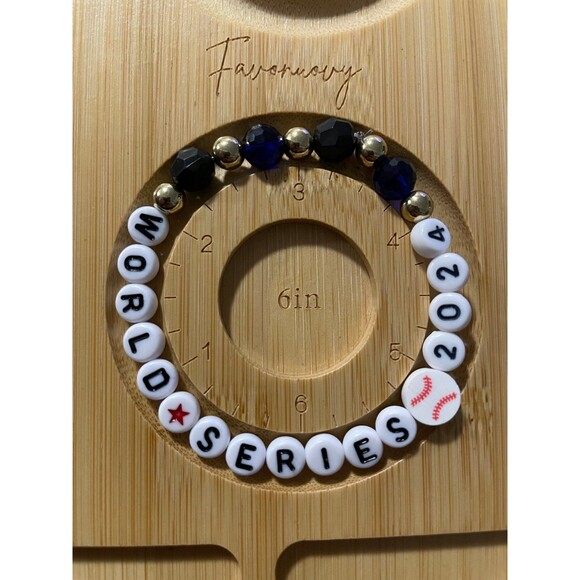 World Series 2024 Bracelet - Picture 2 of 2